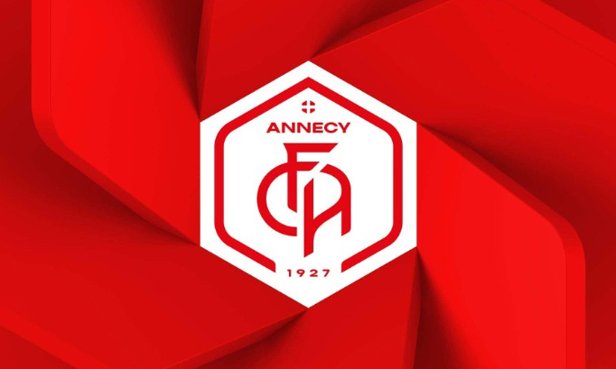 Une Ligue 2 a 21 clubs et repêcher le FC Annecy