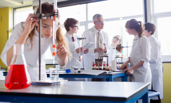 Pour le remplacement d'un professeur de sciences physique lycée Buisson Elbeuf