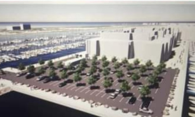 Non à la construction d'un parking de 200 places sur le quai du Port-Leucate !