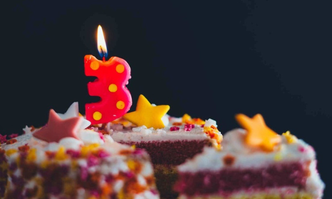 Laissez nos enfants fêter leur anniversaire à l’école !