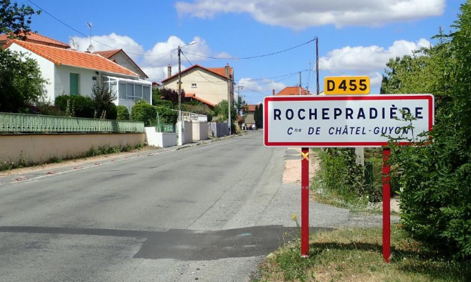 Pour des la mise en place de ralentisseurs/chicanes/stationnements sur la Route de Manzat à Châtel Guyon !