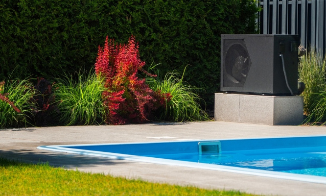 Pour que les squatteurs de piscines soient pénalement responsables de leurs actes !