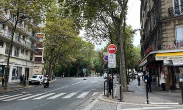 Contre le changement de circulation Simon Bolivar Botzaris Paris