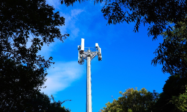 Antennes relais à Hérin, stop à l'invasion !