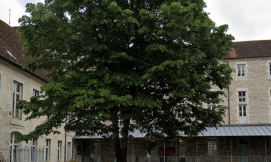 Rénovations indispensables de l'internat du lycée Louis Pasteur (Besançon)