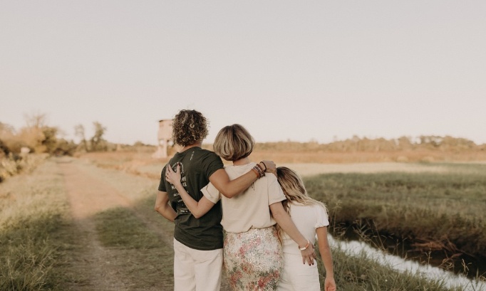 Pour la vérité  Stop aux défaillances de l'ASE et à la séparation injuste des enfants