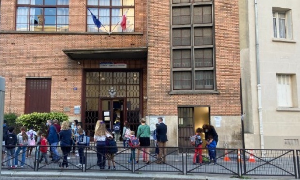 Contre la fermeture d'une classe à l'école Dupleix - Paris 15e