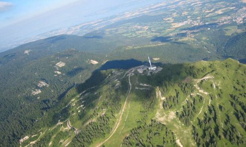 Oui à la réappropriation de la Réserve de la Haute Chaîne du Jura par ses habitants.